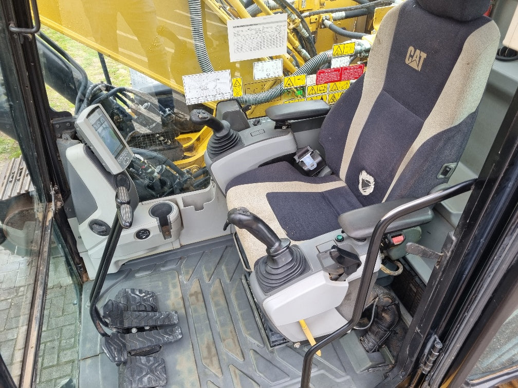 Caterpillar 324EL