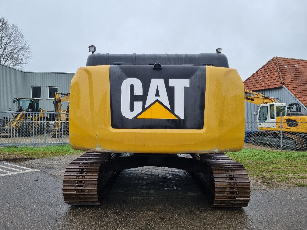 Caterpillar 324EL