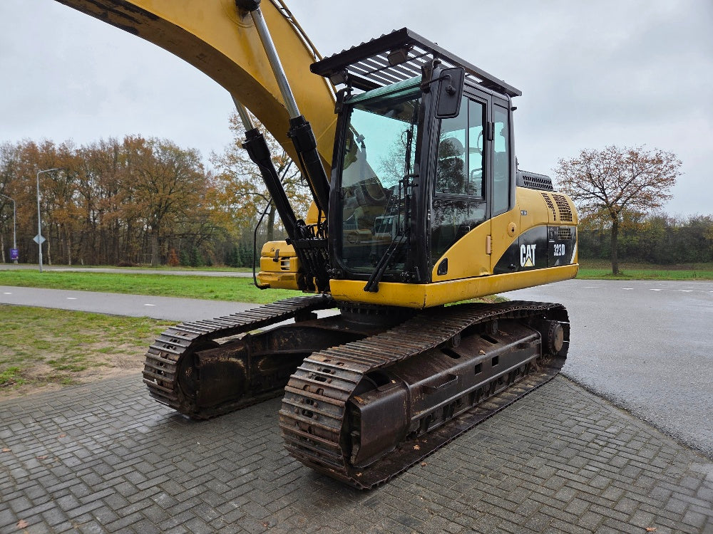 Caterpillar 323DL