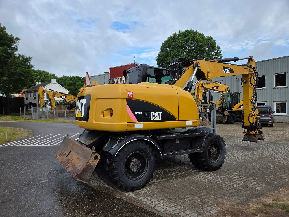 Caterpillar M313D