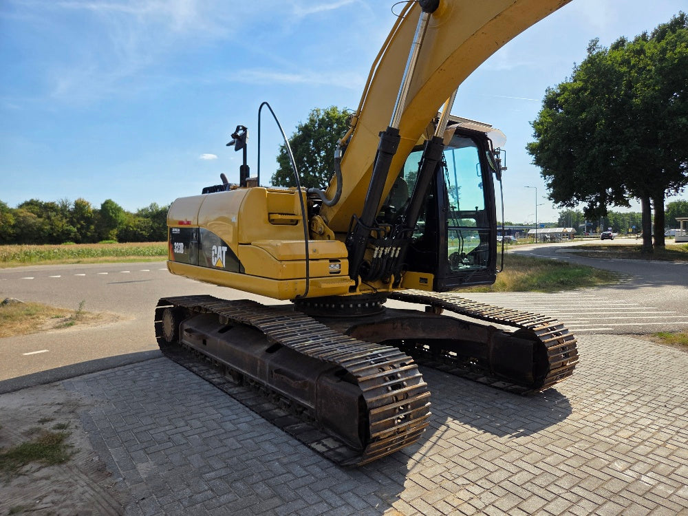 Caterpillar 323DL