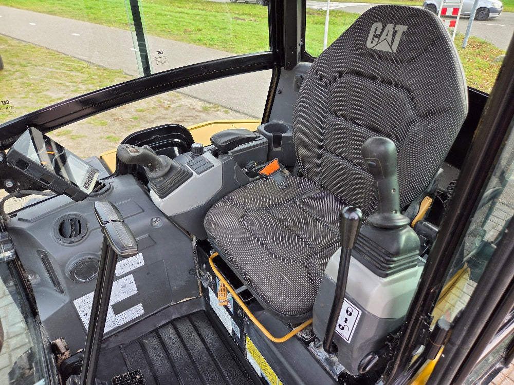 Caterpillar 302.7CR