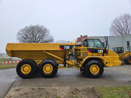 Caterpillar 730