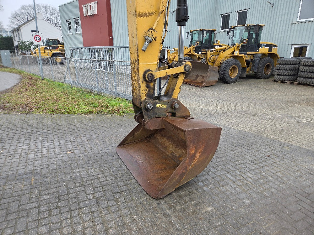 Caterpillar 320DL