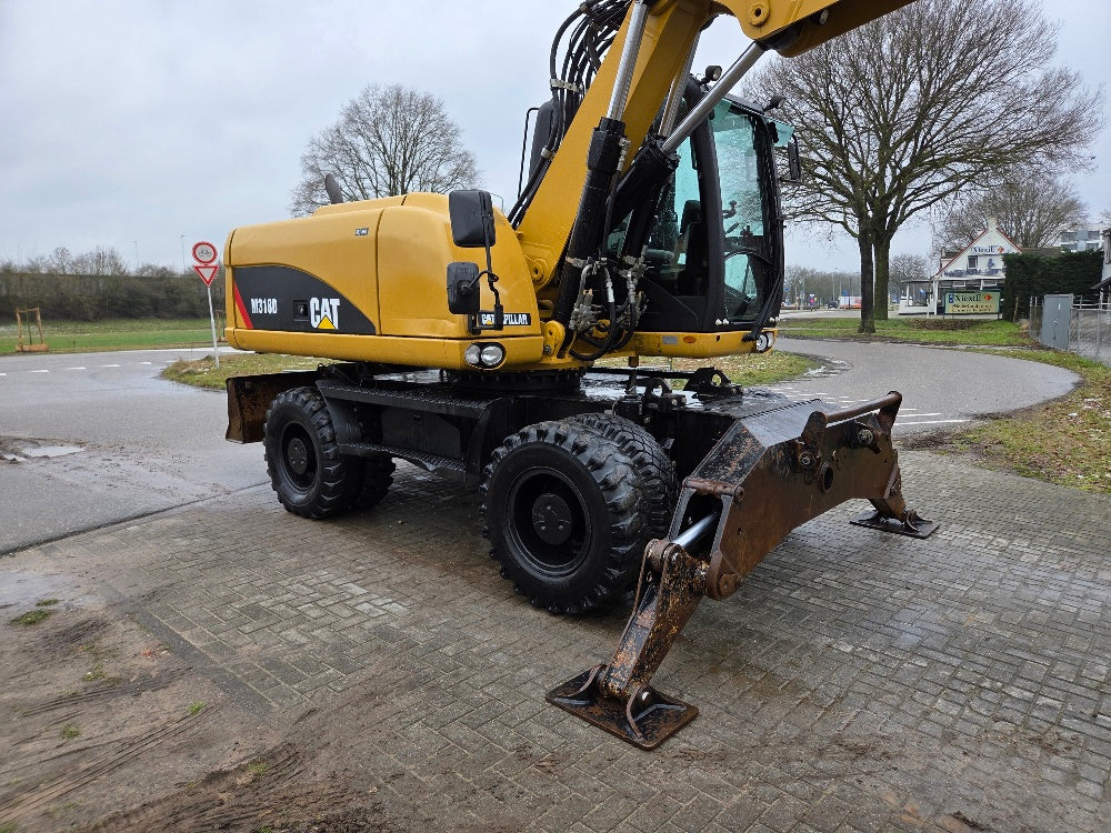 Caterpillar M318D