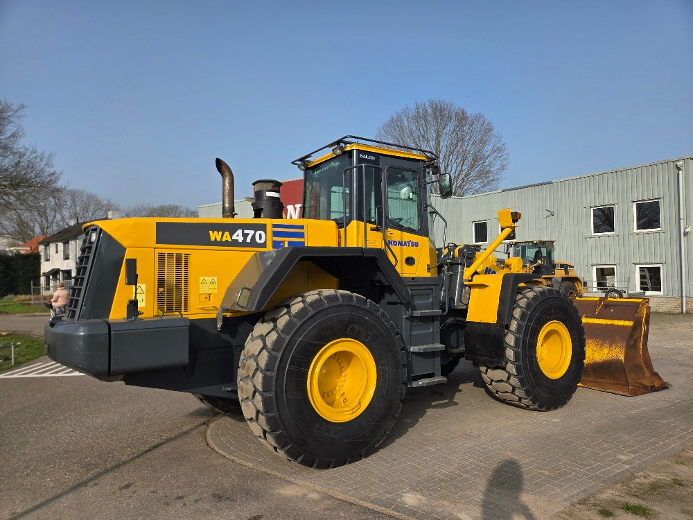 Komatsu WA470-5