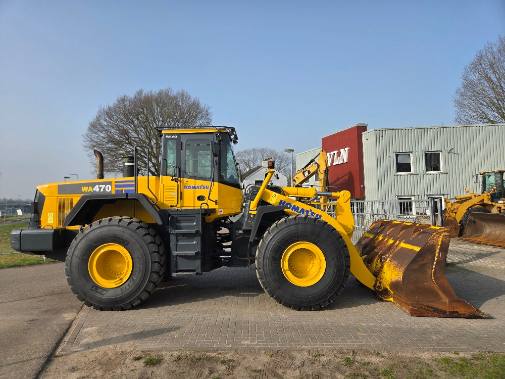 Komatsu WA470-5