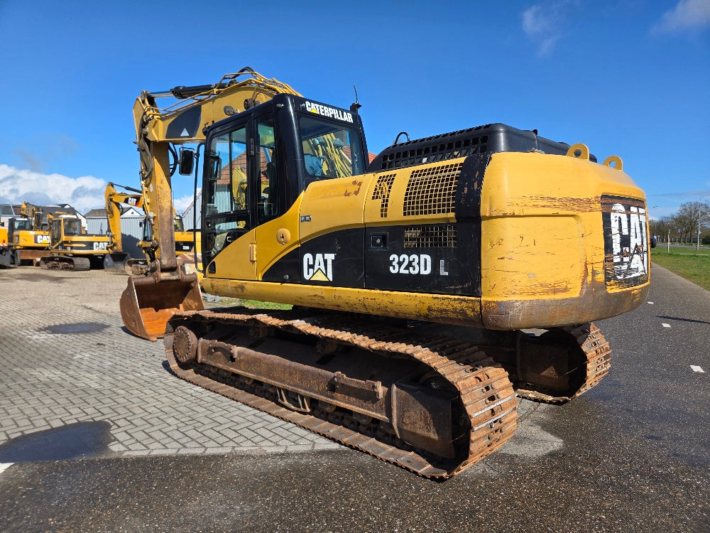 Caterpillar 323DL