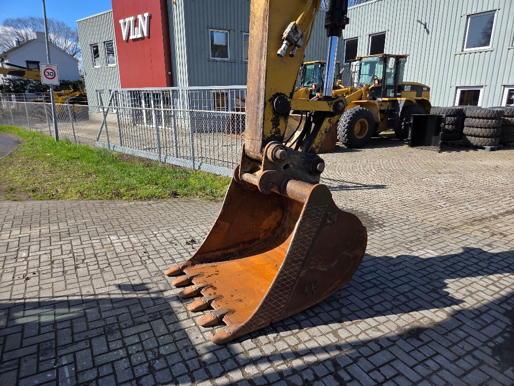 Caterpillar 323DL