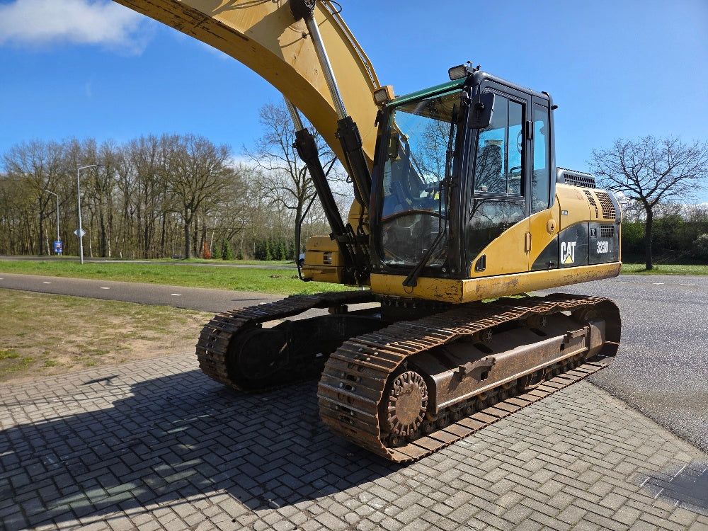 Caterpillar 323DL