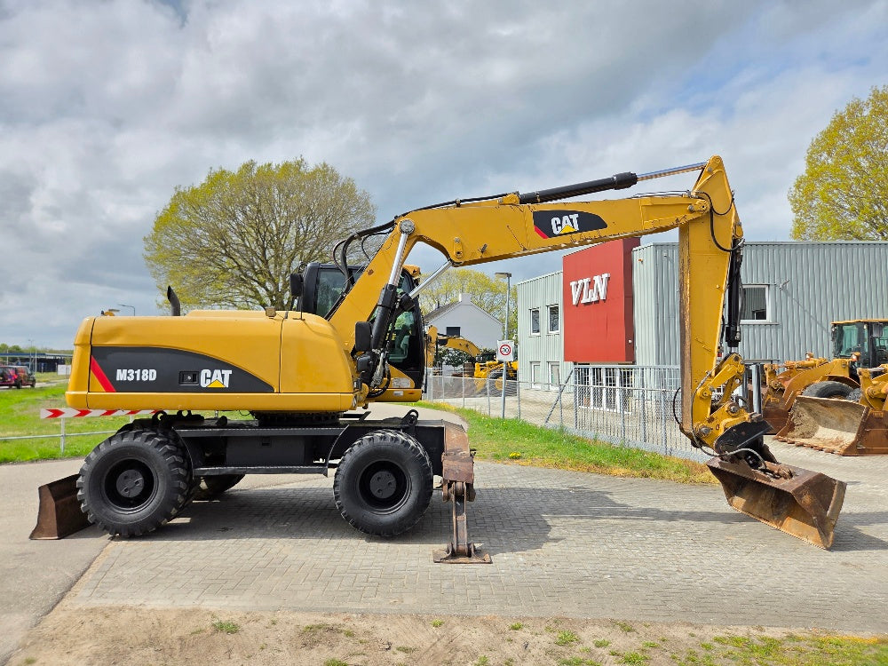 Caterpillar M318D