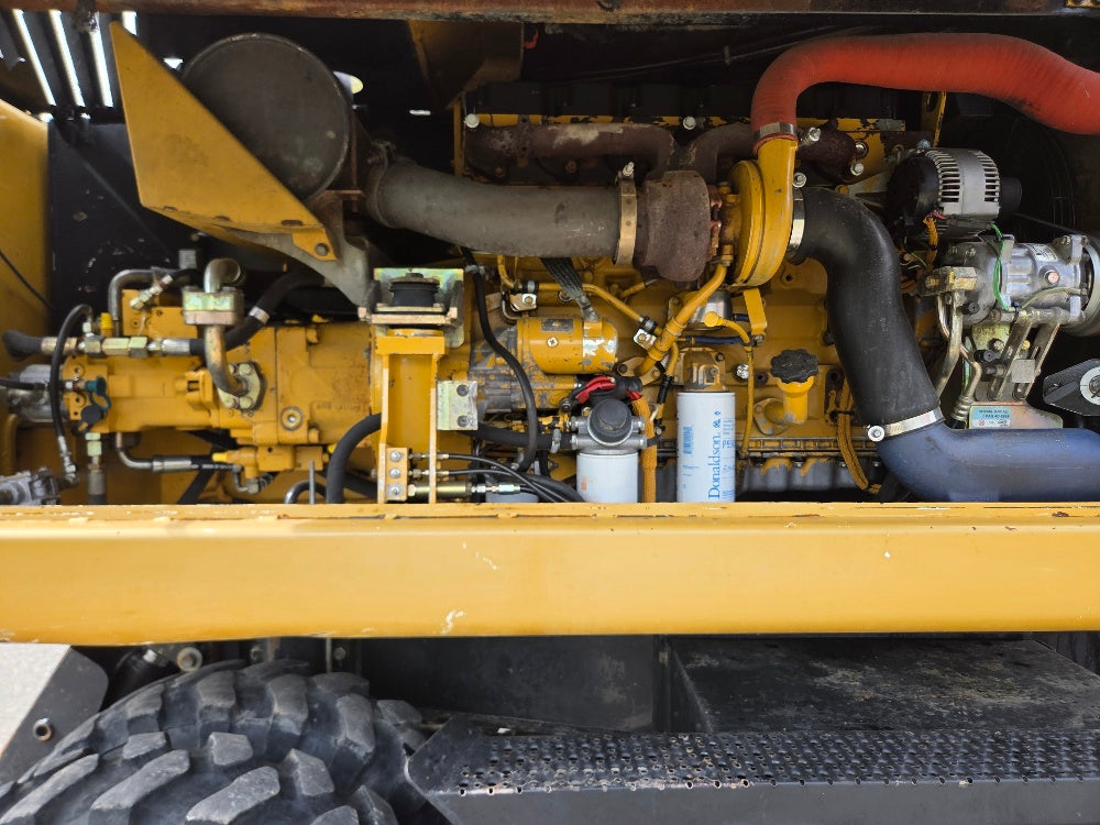 Caterpillar M318D