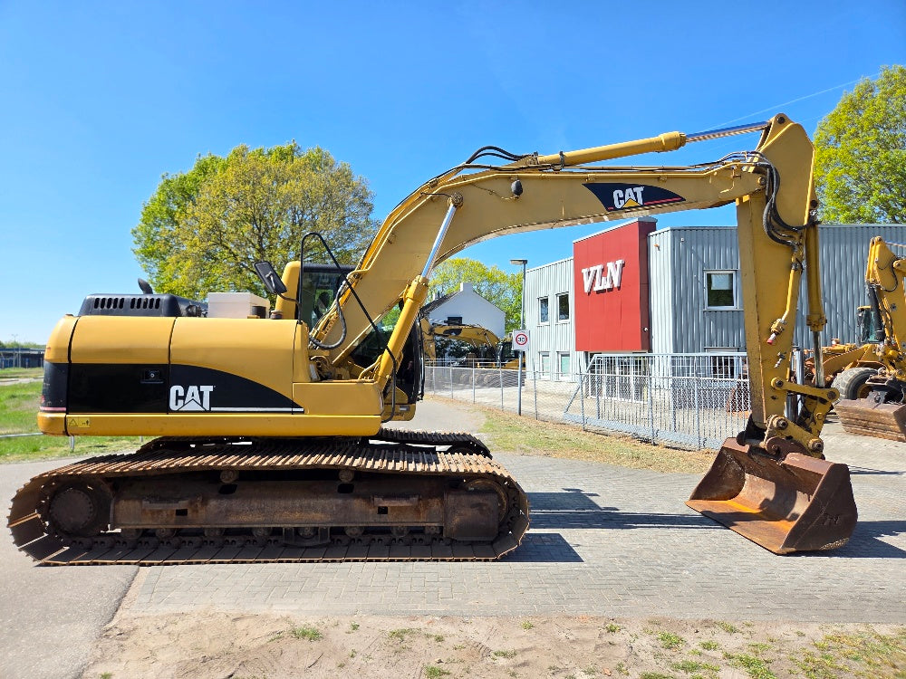 Caterpillar 318CL