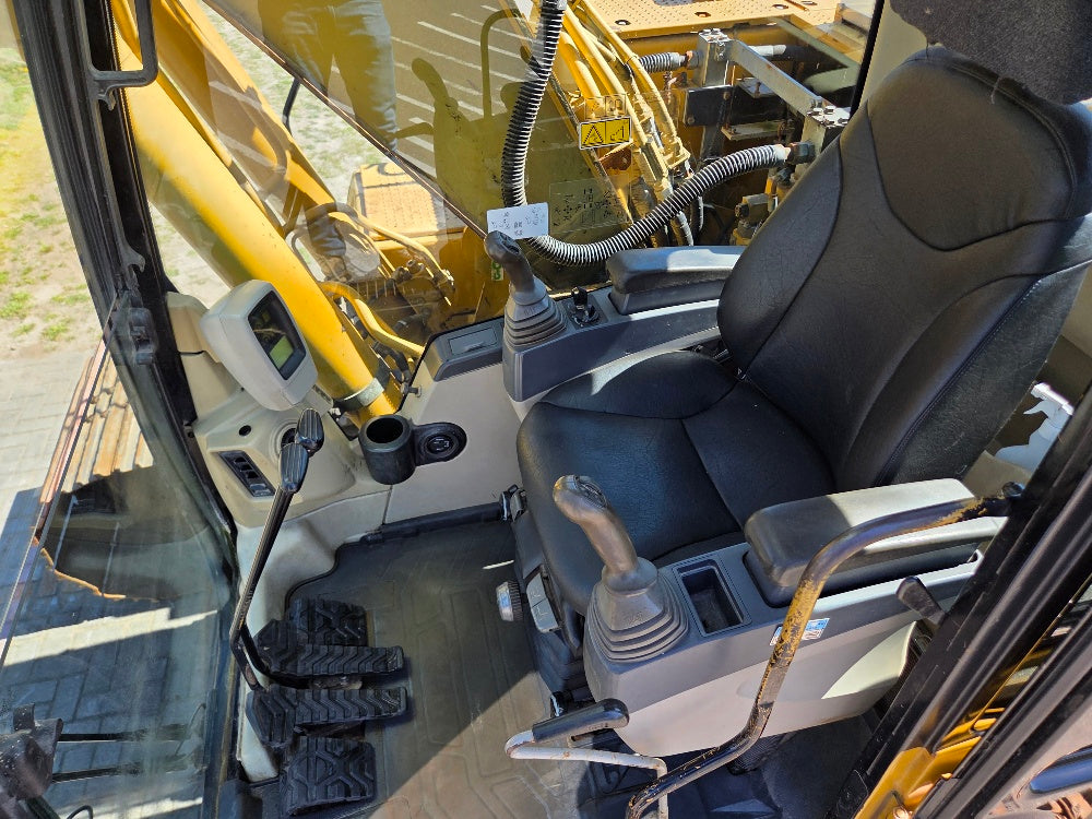 Caterpillar 318CL