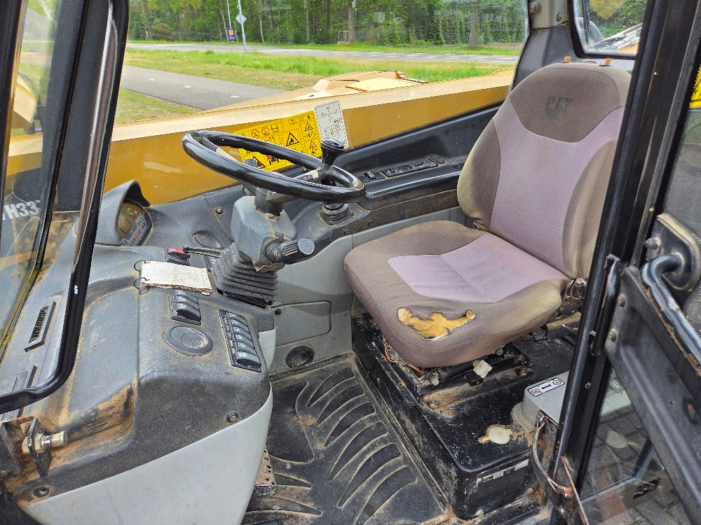 Caterpillar TH337