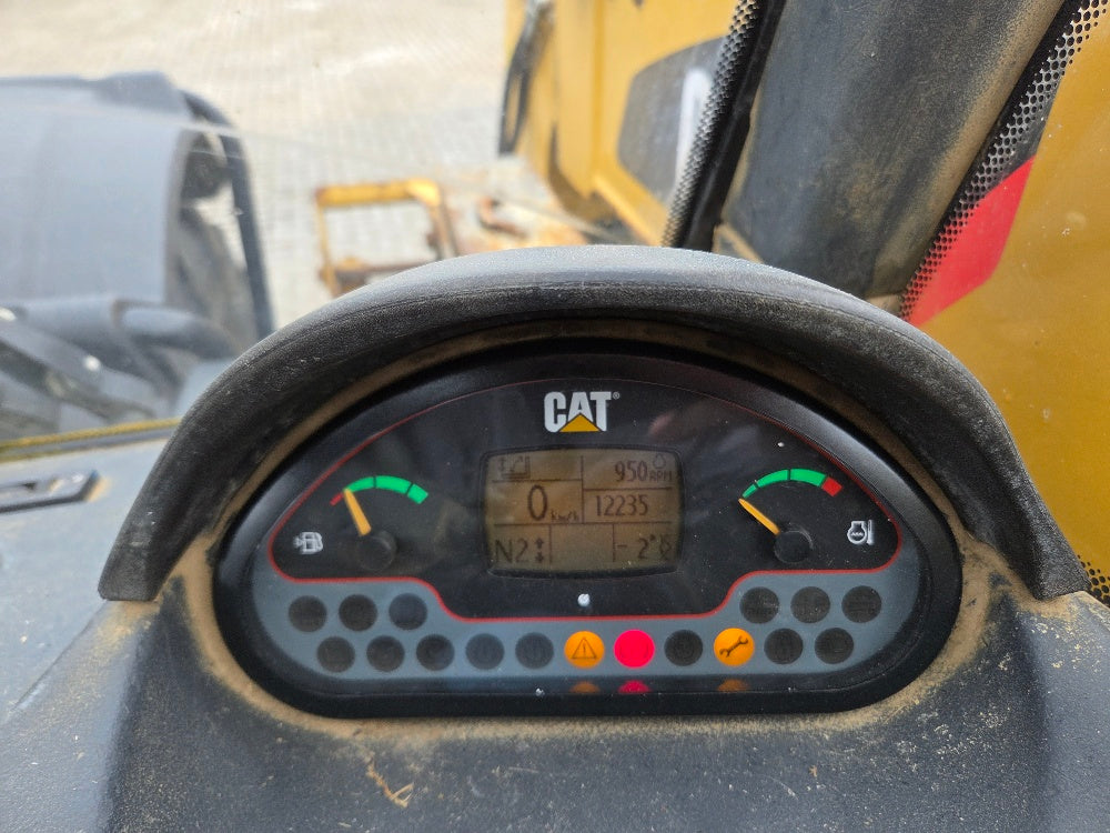 Caterpillar TH337
