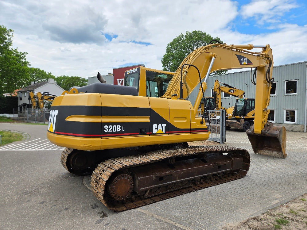 Caterpillar 320BL
