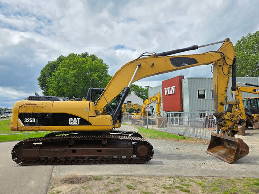 Caterpillar 325DL