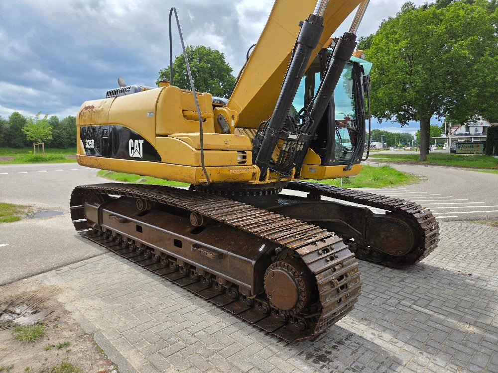 Caterpillar 325DL