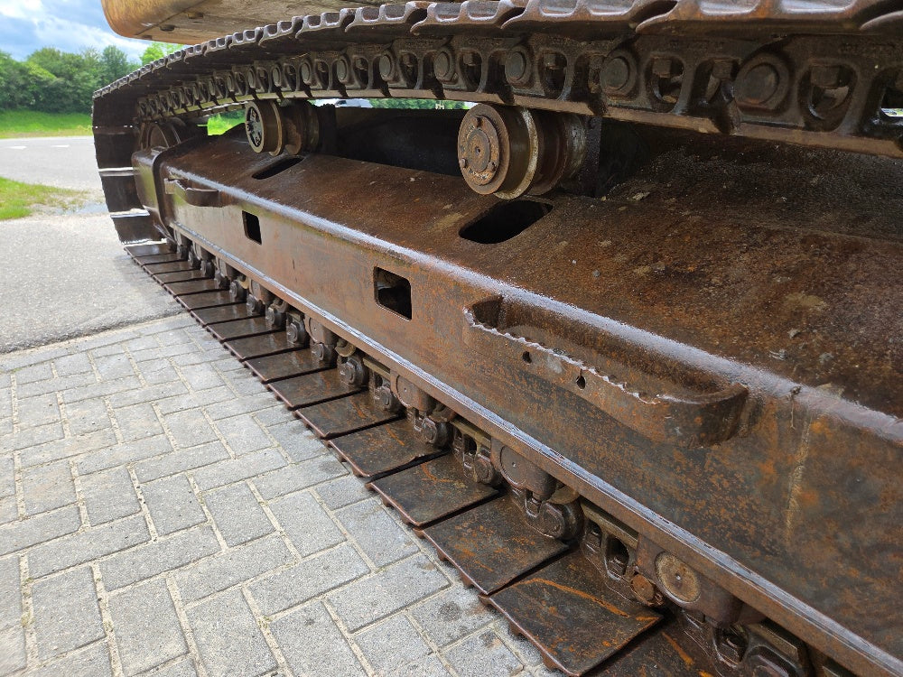 Caterpillar 325DL