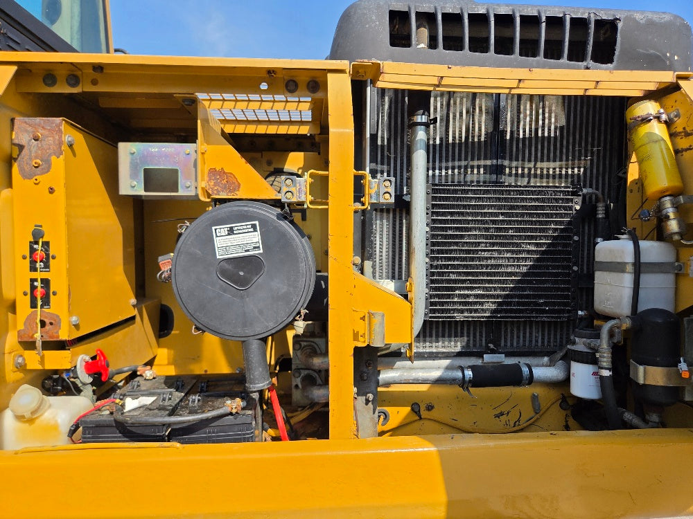 Caterpillar 320BL