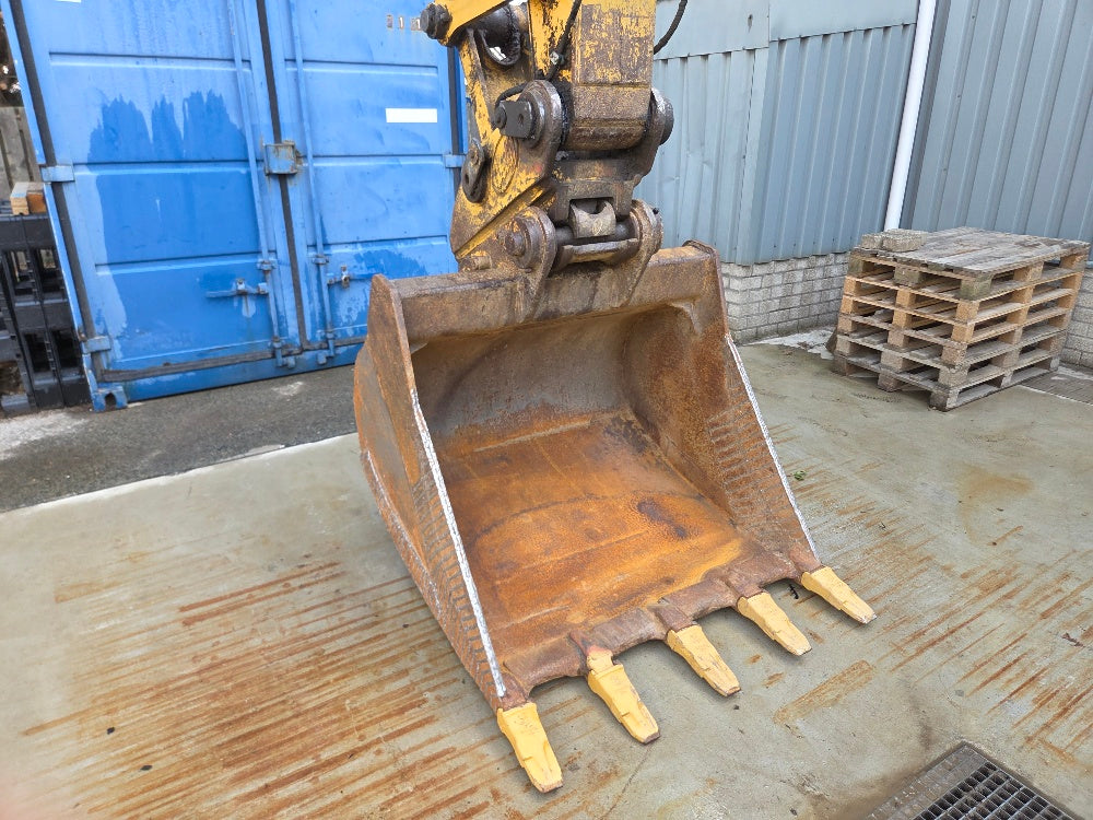 Caterpillar 323DL