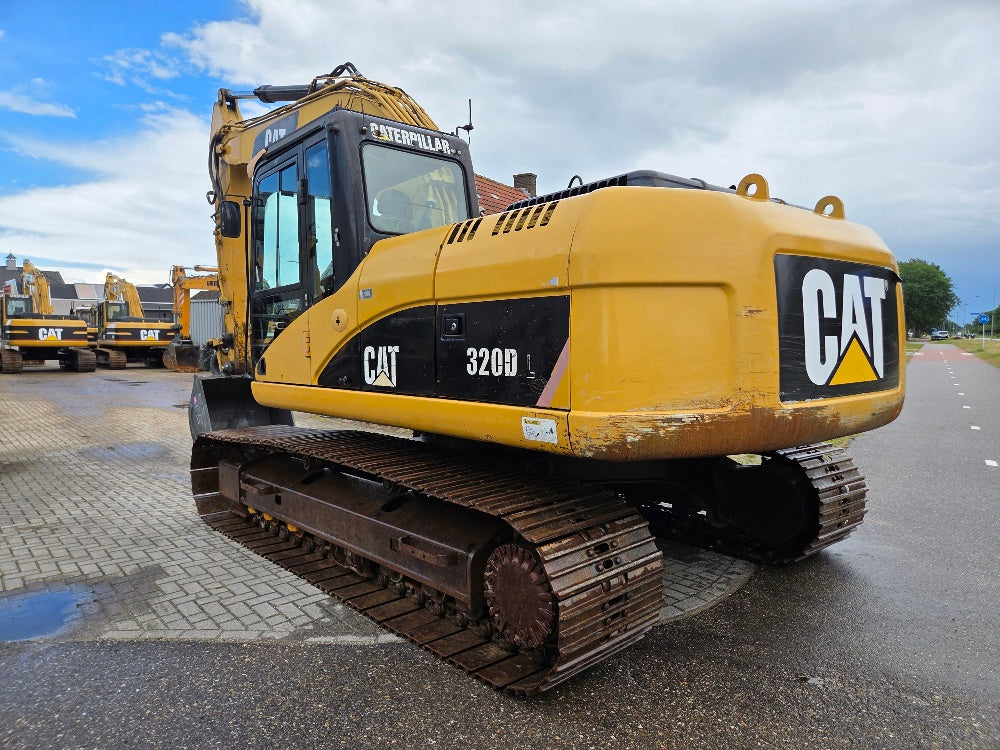 Caterpillar 320DL