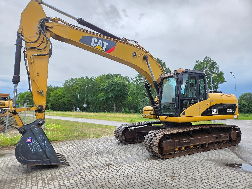 Caterpillar 320DL