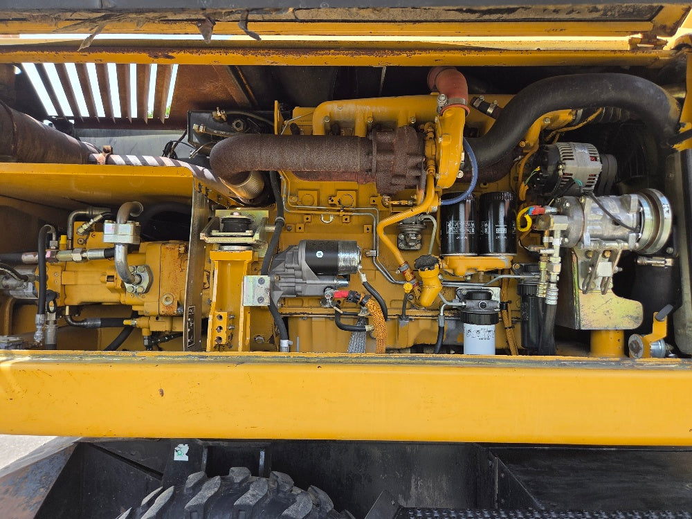 Caterpillar M318C