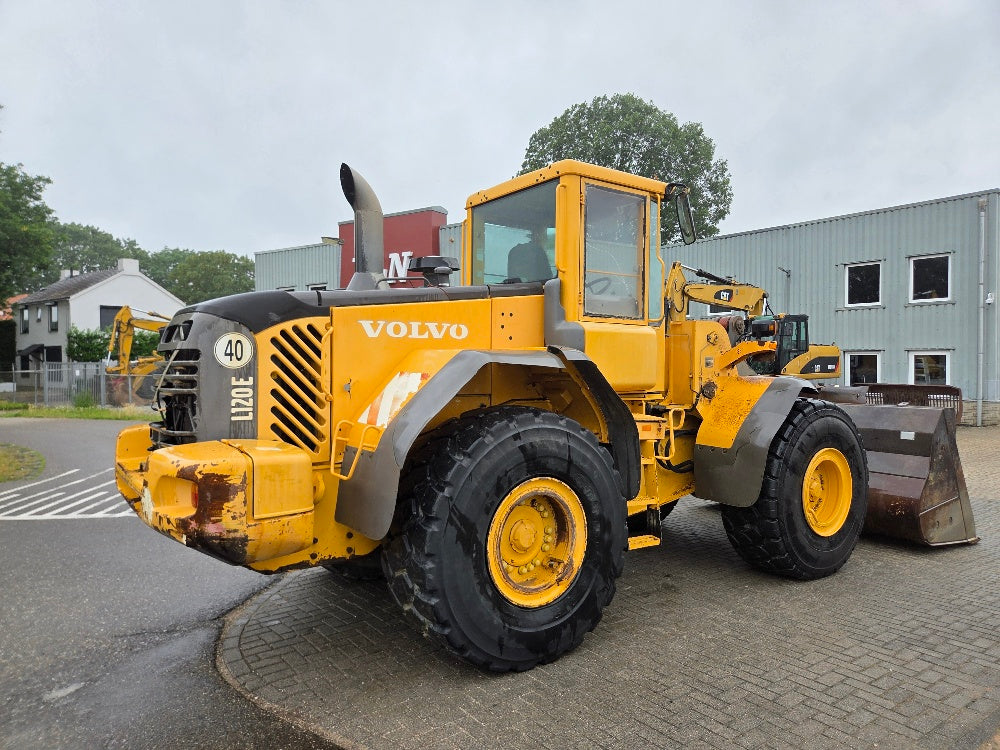 Volvo L120E