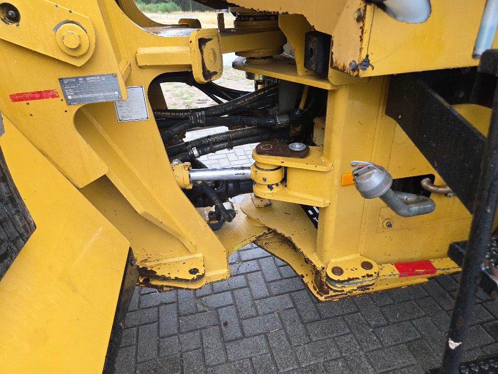 Caterpillar 938G