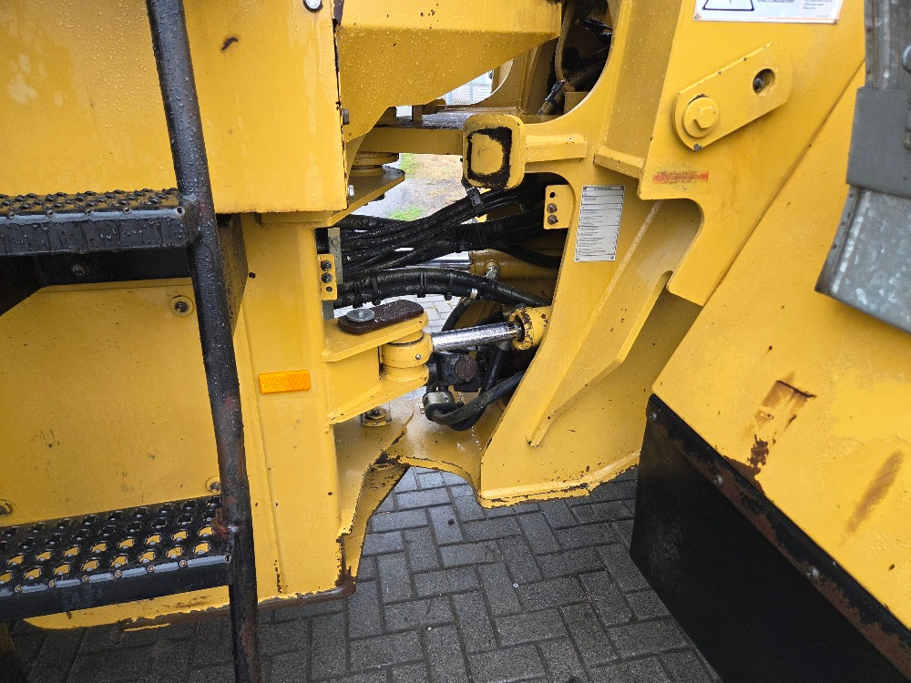 Caterpillar 938G