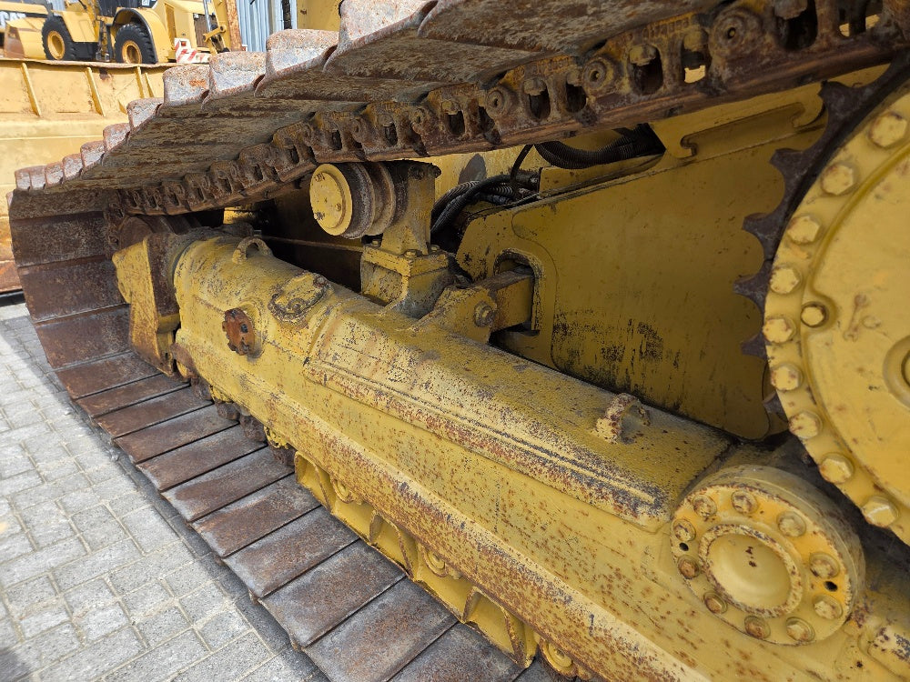 Caterpillar D6M LGP