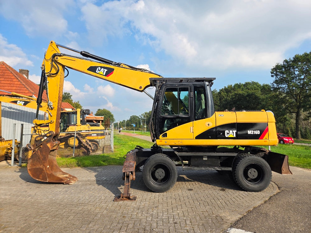 Caterpillar M316D
