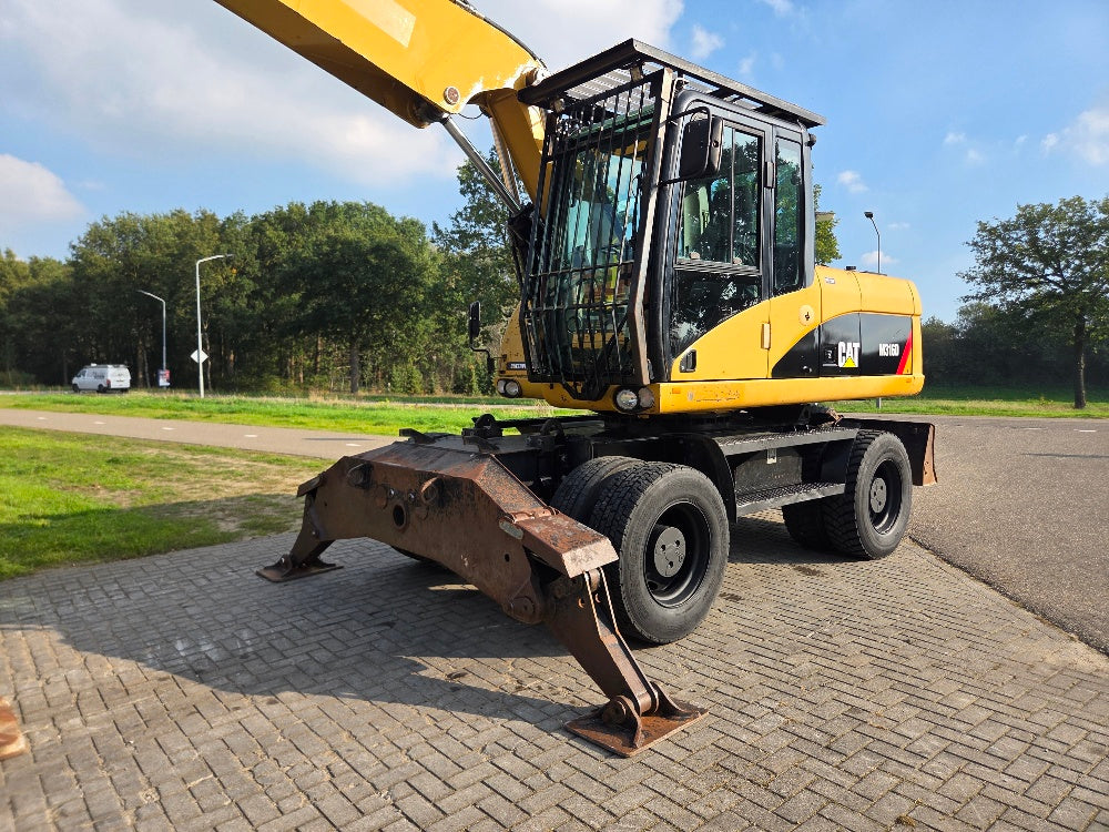 Caterpillar M316D