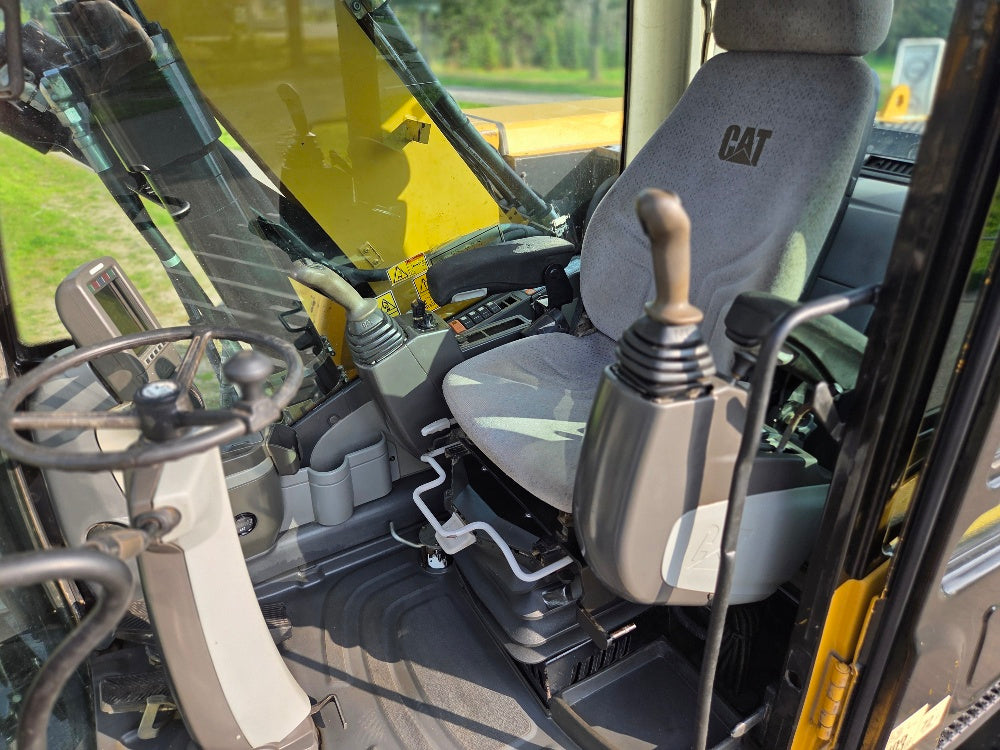 Caterpillar M316D