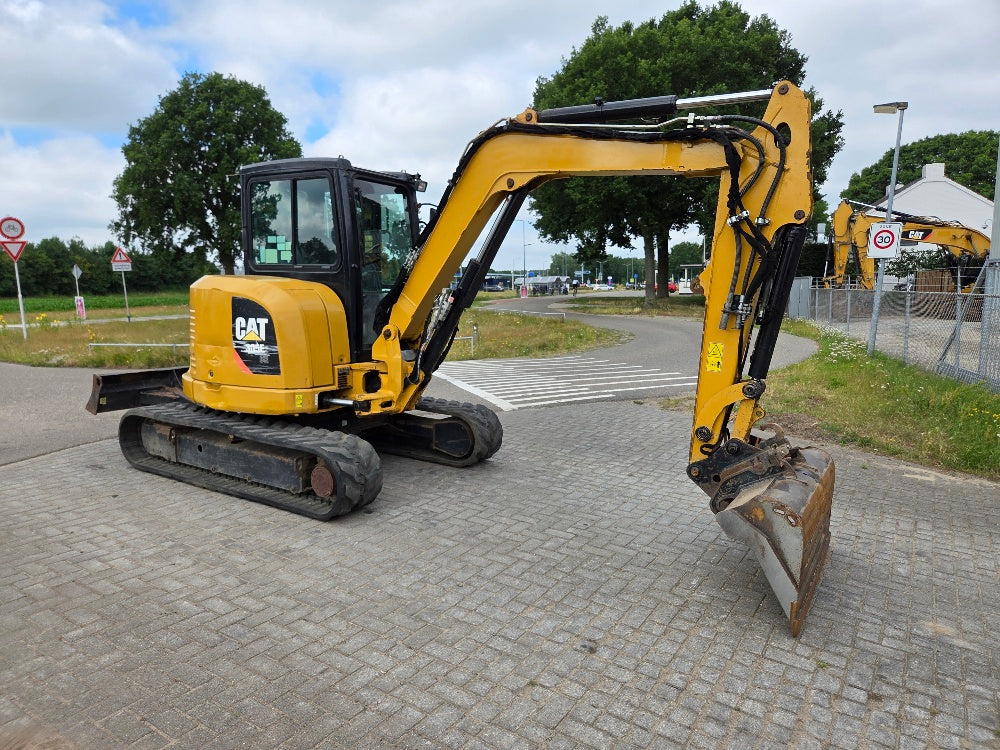 Caterpillar 305E