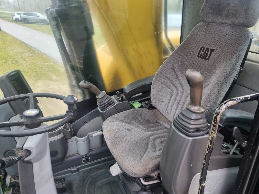 Caterpillar M318D MH