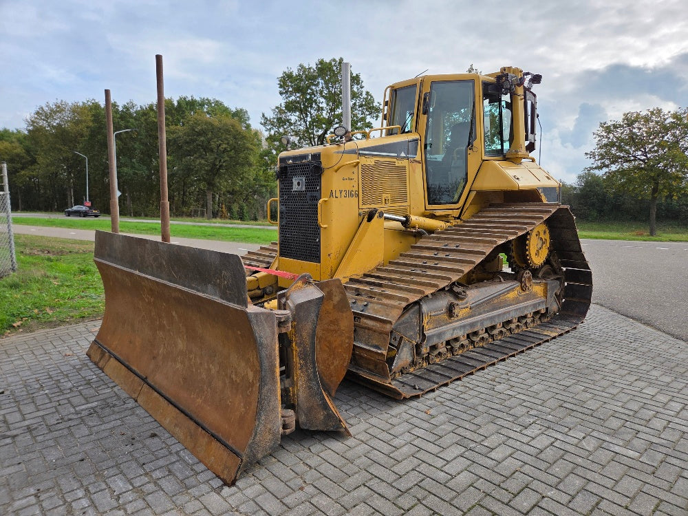 Caterpillar D6N LGP
