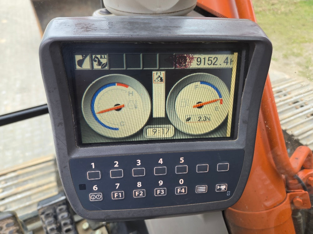 Hitachi ZX250LC