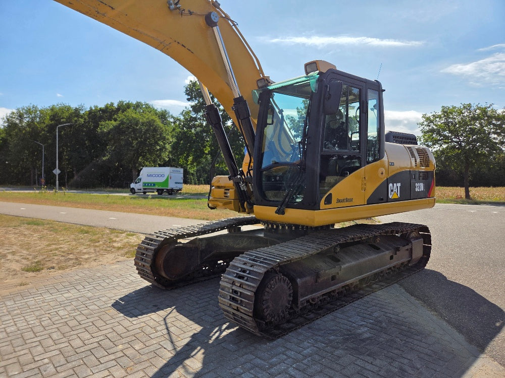 Caterpillar 323DL