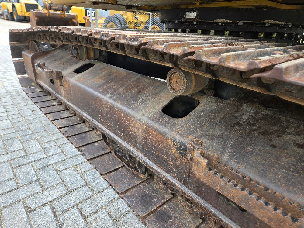 Caterpillar 320BL