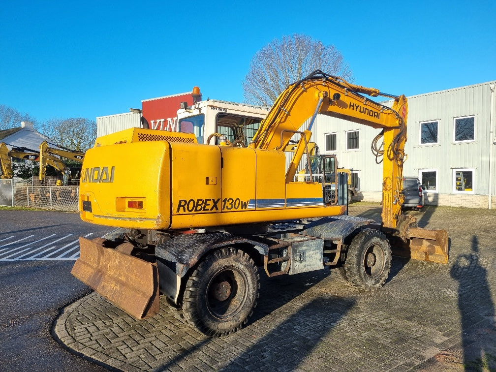 Hyundai 130W