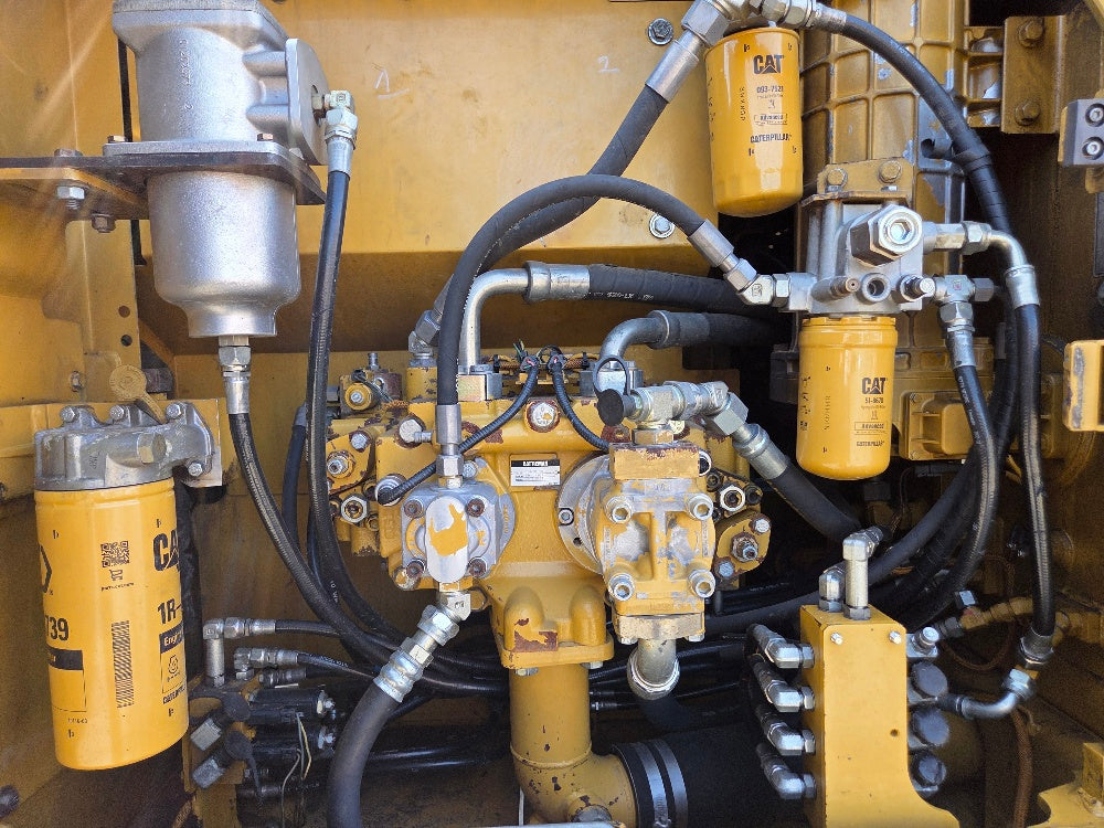 Caterpillar 323DL