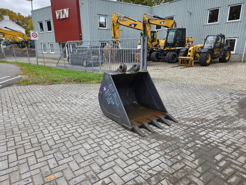 New TL Volvo bucket