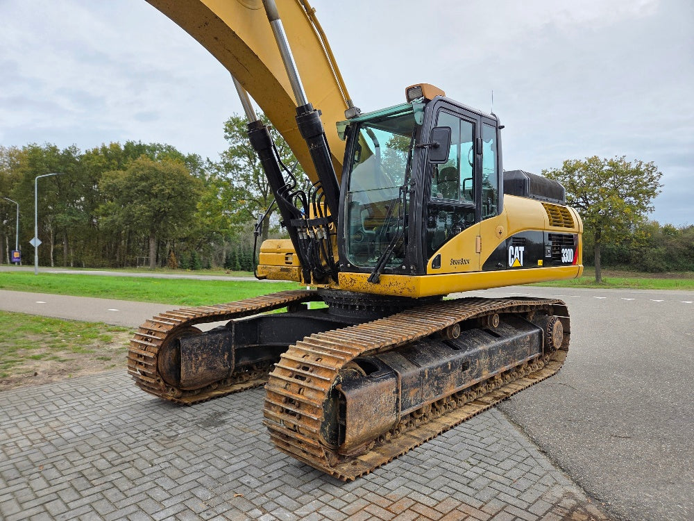 Caterpillar 330DL
