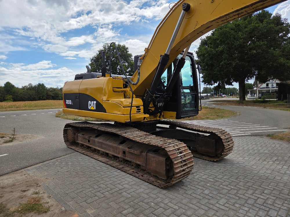 Caterpillar 323DL