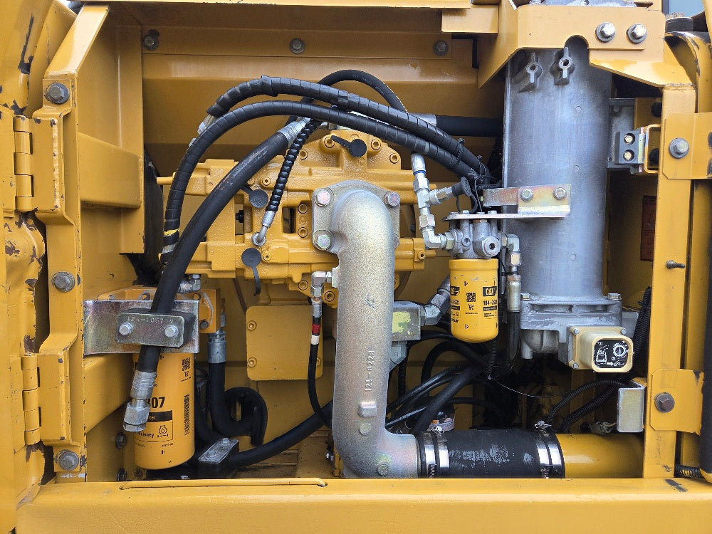 Caterpillar 320BL