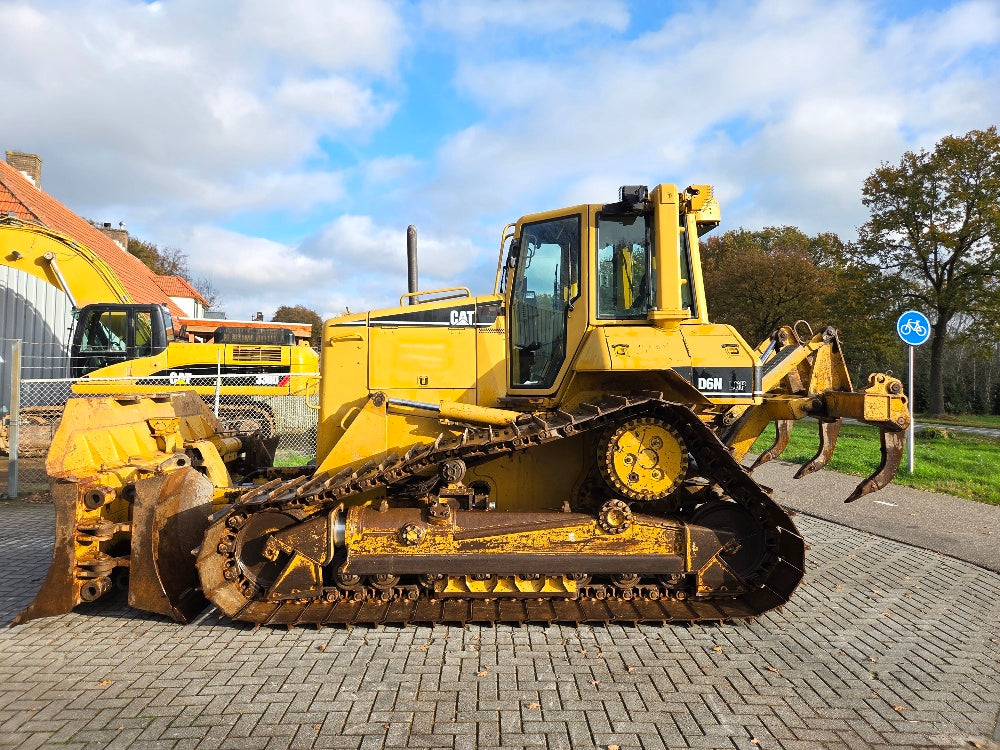 Caterpillar D6N LGP