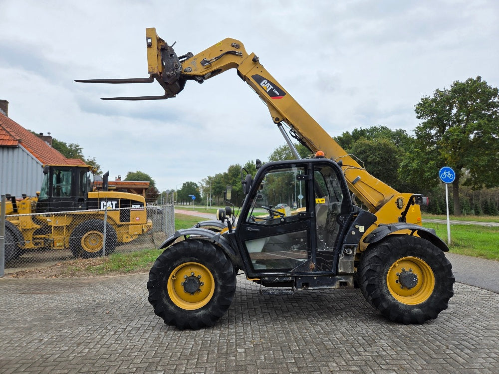 Caterpillar TH337